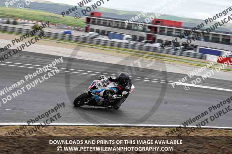 cadwell no limits trackday;cadwell park;cadwell park photographs;cadwell trackday photographs;enduro digital images;event digital images;eventdigitalimages;navarra;no limits trackdays;peter wileman photography;racing digital images;trackday digital images;trackday photos